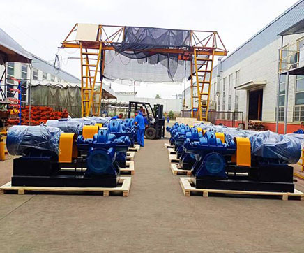 我司大批量泵產(chǎn)品出口巴基斯坦援建水電站供水裝車(chē)出發(fā)！